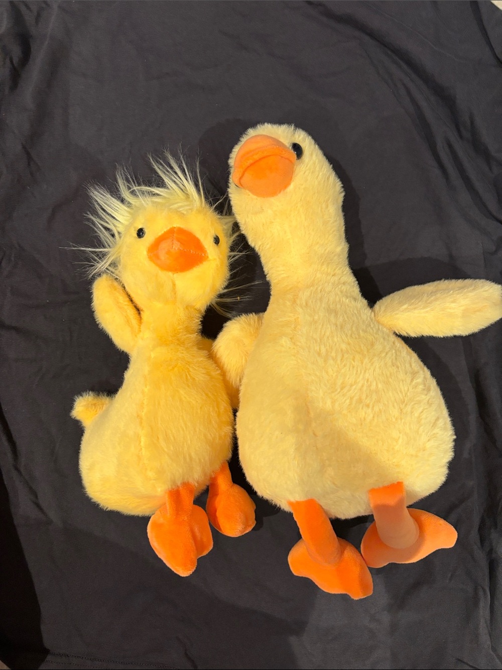 Plush Yellow Duck Toy for Small Pets - Soft Squeaky Comfort